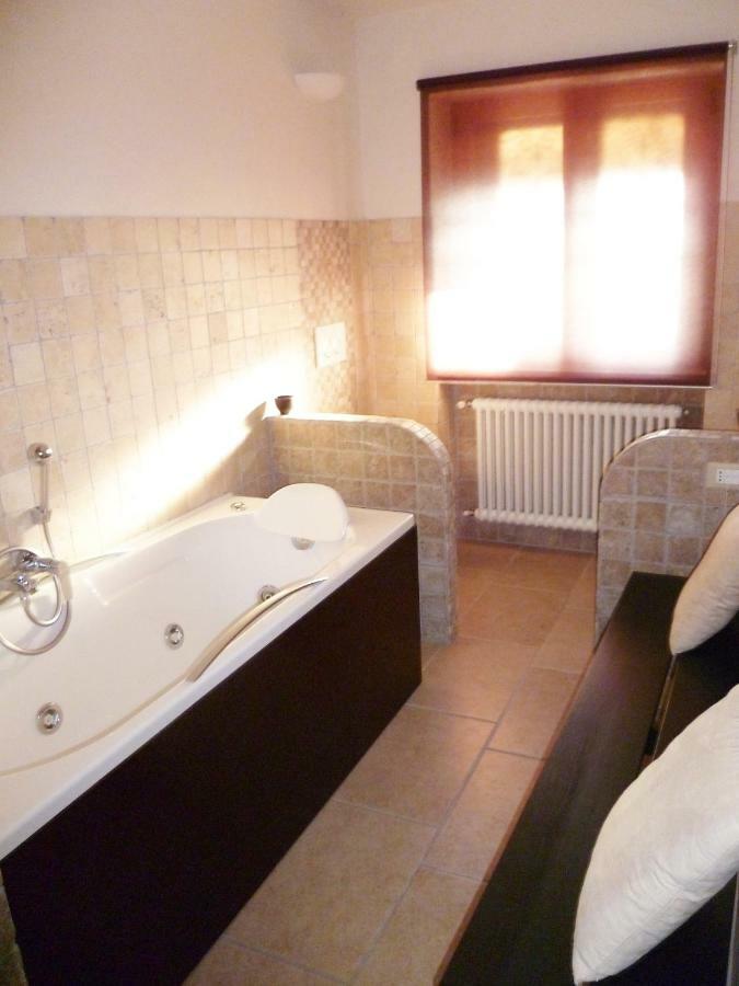 B&B Colle Di Terria Country House Contigliano Exterior foto